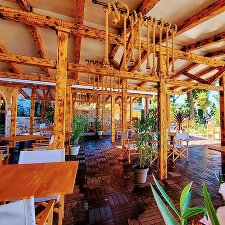 Kamp alanı Porton Nature Hideouts Pitches