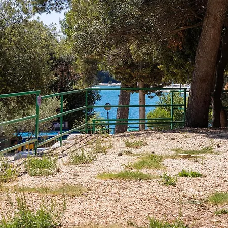 Porton Nature Hideouts Pitches Kamp alanı Rovinj