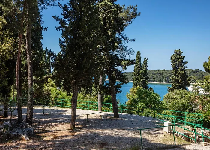 Porton Nature Hideouts Pitches Rovinj