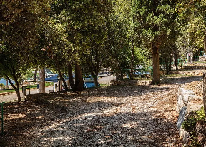 Campingplatz Porton Nature Hideouts Pitches